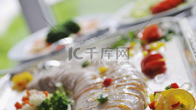 食品OEM代工报价的秘密：一吨价格差在哪